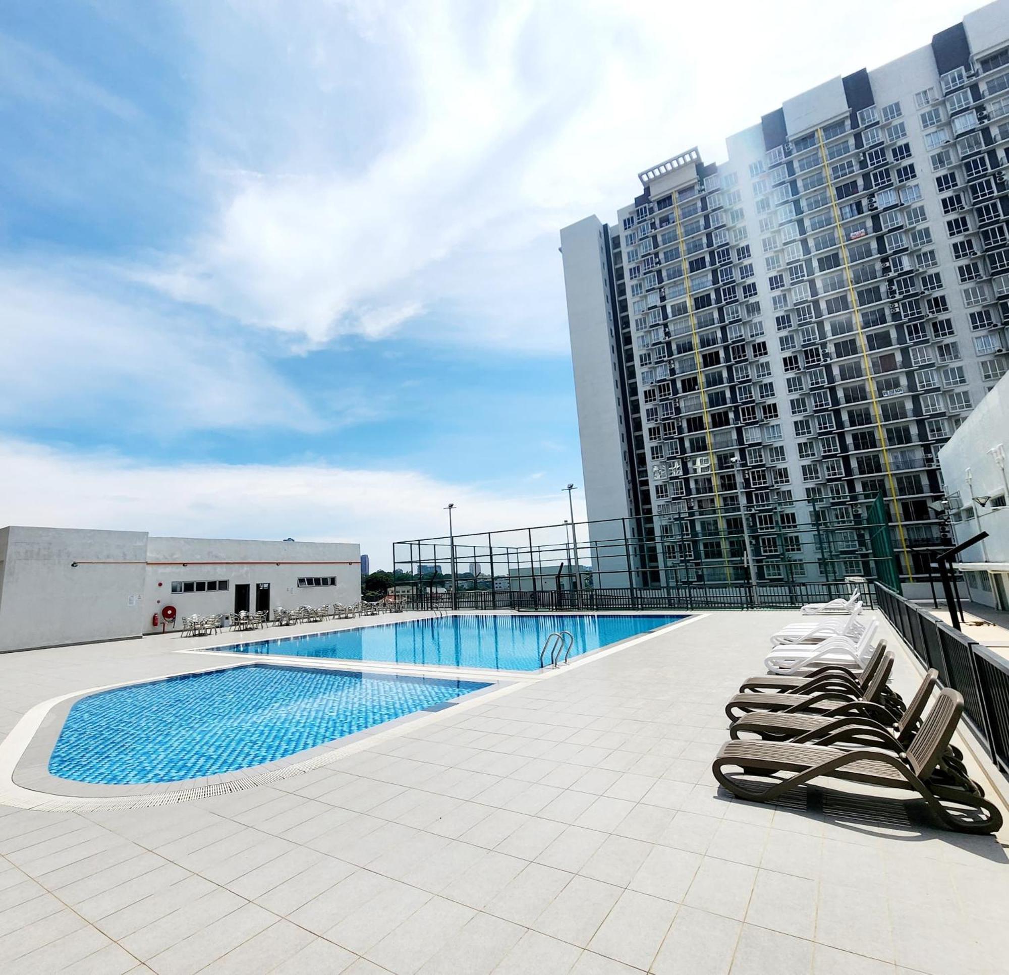 Apartment Spacious 3bedroom Wifi Carpark Malacca