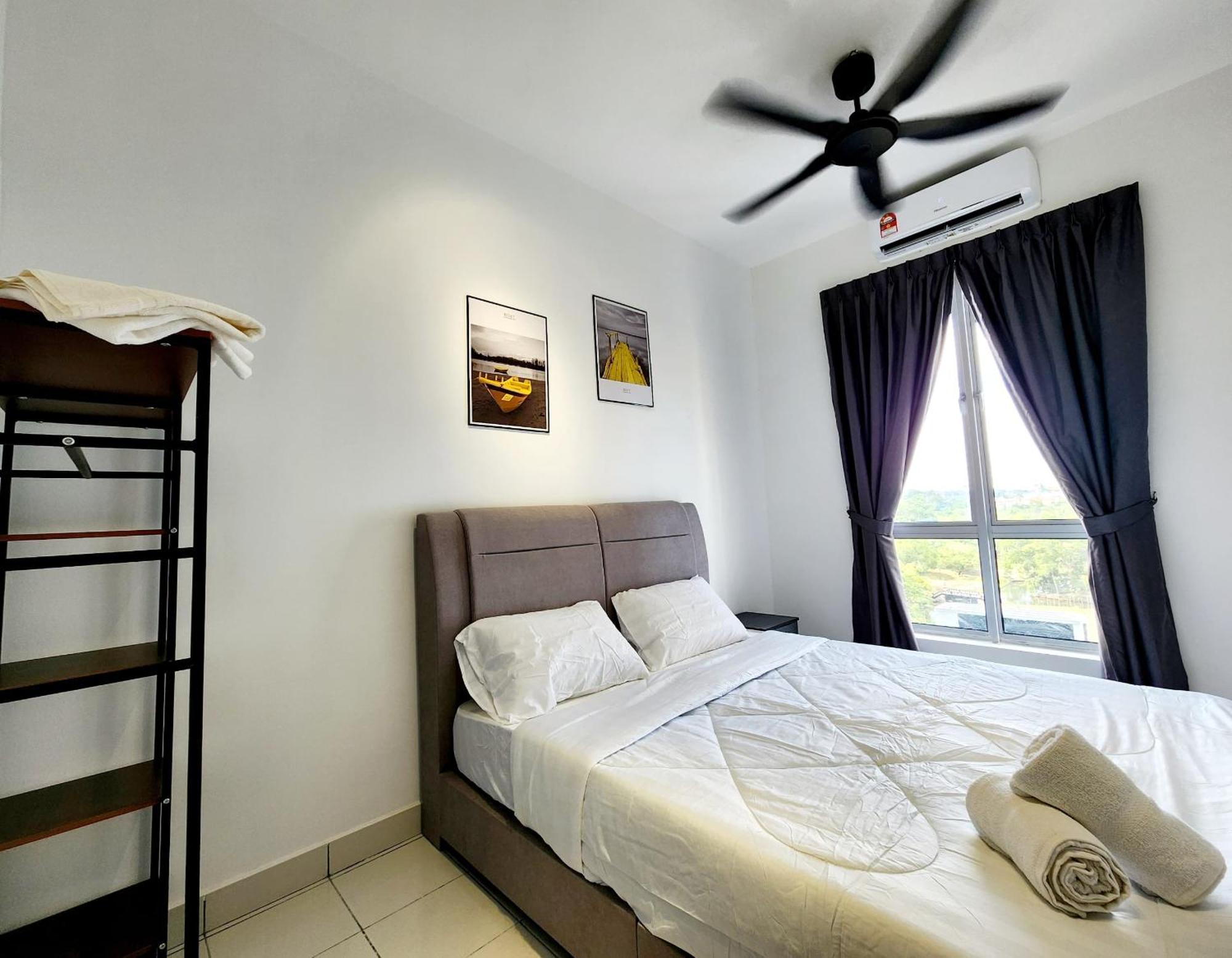 Spacious 3bedroom Wifi Carpark Apartment *